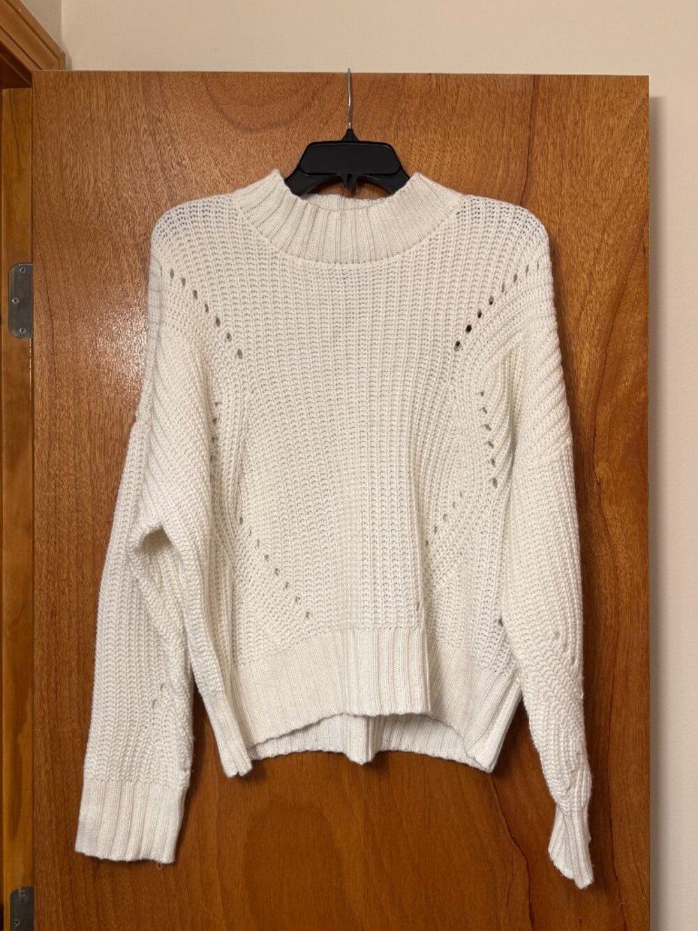 moon & madison White Sweater